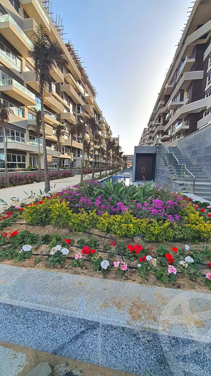 https://aqarmap.com.eg/ar/listing/7134409-for-sale-cairo-new-administrative-capital-r7-scenario