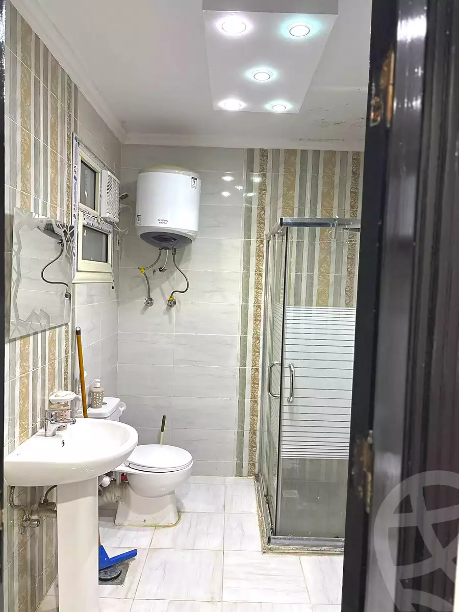 https://aqarmap.com.eg/en/listing/7134412-for-rent-cairo-6th-of-october-compounds-jn-ktwbr
