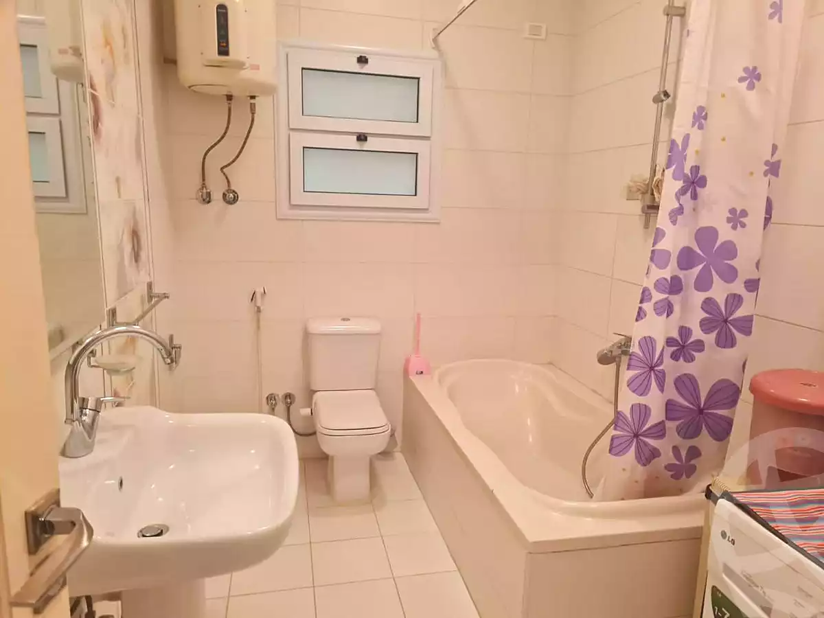 https://aqarmap.com.eg/ar/listing/7134433-for-sale-cairo-new-cairo-ganob-el-akadamiya-south-academy-g-sedki-suliman-st