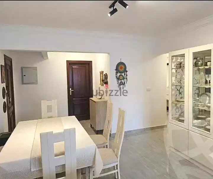 https://aqarmap.com.eg/en/listing/7134501-for-rent-cairo-6th-of-october-compounds-jn-ktwbr