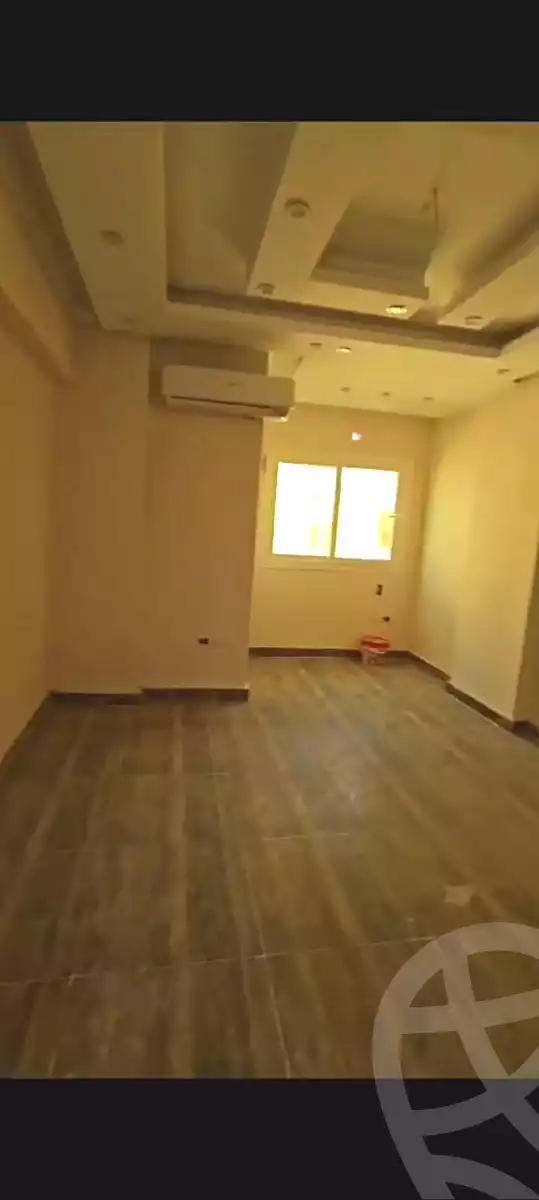https://aqarmap.com.eg/ar/listing/7134541-for-rent-cairo-6th-of-october-el-ahyaa-neighborhood-2nd-divided-from-al-kafrawei-st
