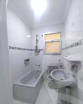 https://aqarmap.com.eg/ar/listing/7134682-for-sale-alexandria-al-agamy-shataa-el-nakheel