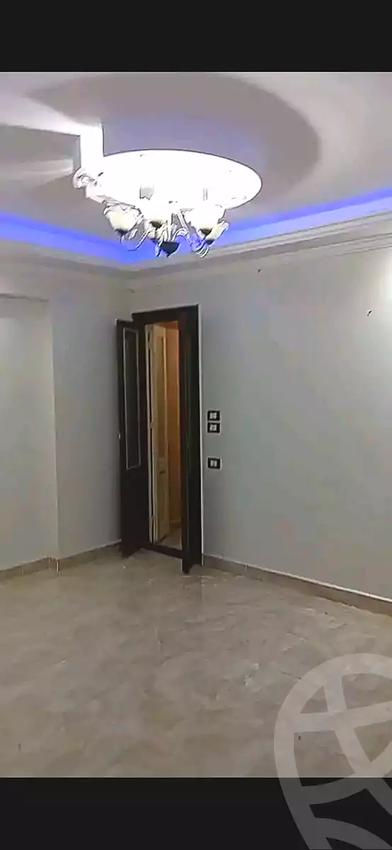 https://aqarmap.com.eg/en/listing/7134808-for-rent-alexandria-new-miami-el-quds-school-st