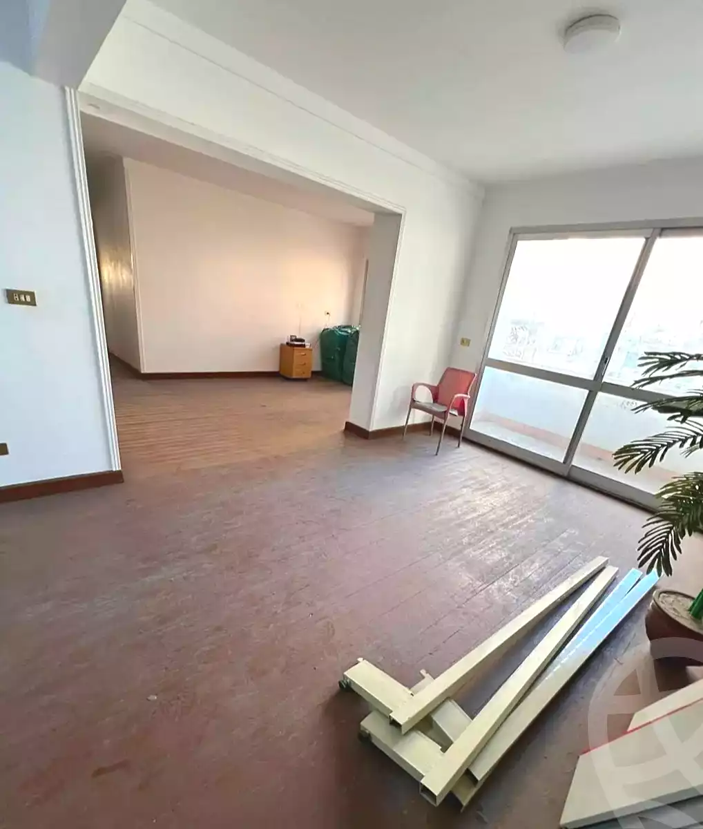 https://aqarmap.com.eg/ar/listing/7134851-for-sale-alexandria-fyktwry-shr-jml-bd-lnsr