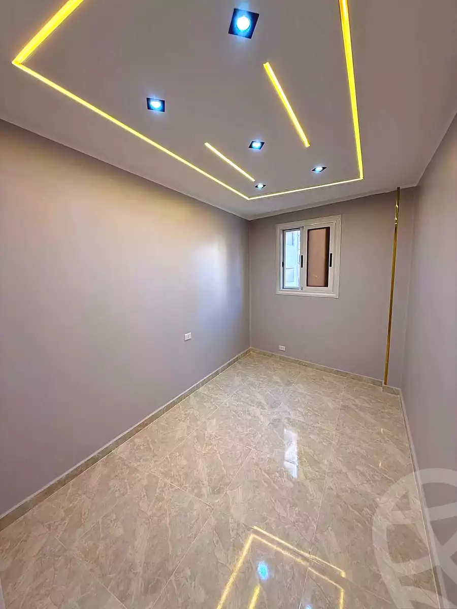 https://aqarmap.com.eg/ar/listing/7134988-for-sale-alexandria-el-asafra-shr-45