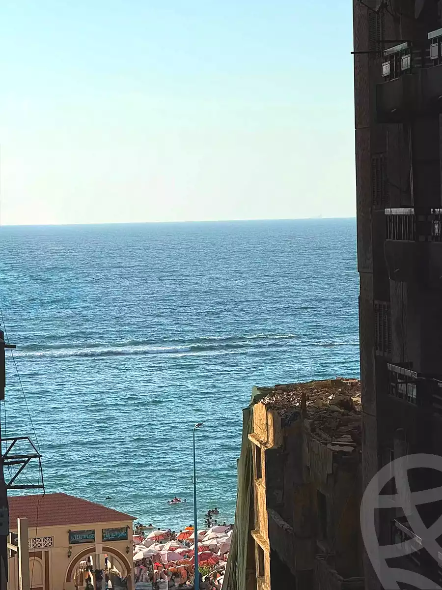 https://aqarmap.com.eg/ar/listing/7135048-for-sale-alexandria-el-asafra-ahmed-tiesser-st