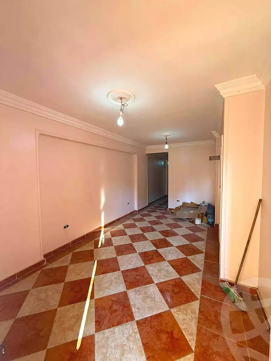 https://aqarmap.com.eg/en/listing/7135108-for-sale-alexandria-sydy-bshr-sydy-bshr-qbly-salah-el-din-st