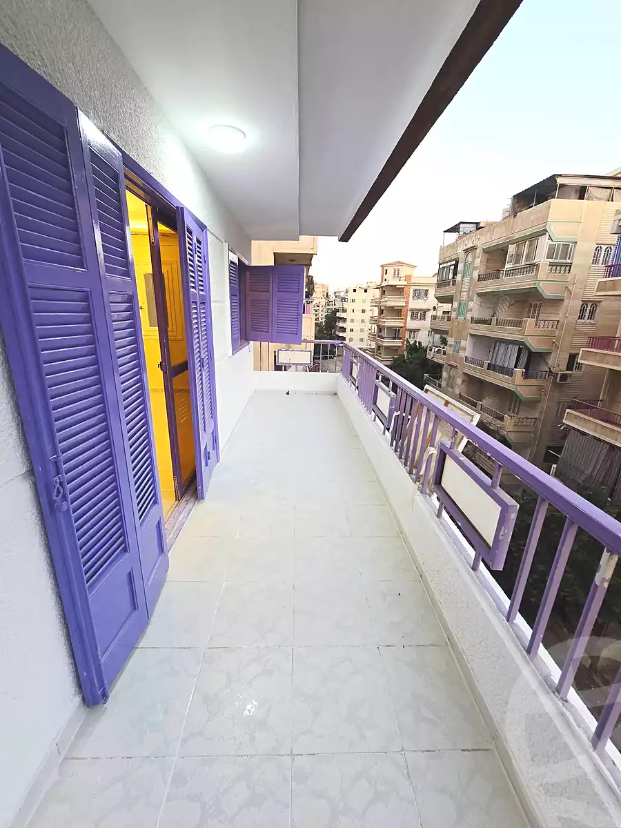 https://aqarmap.com.eg/en/listing/7135127-for-sale-alexandria-al-agamy-shataa-el-nakheel