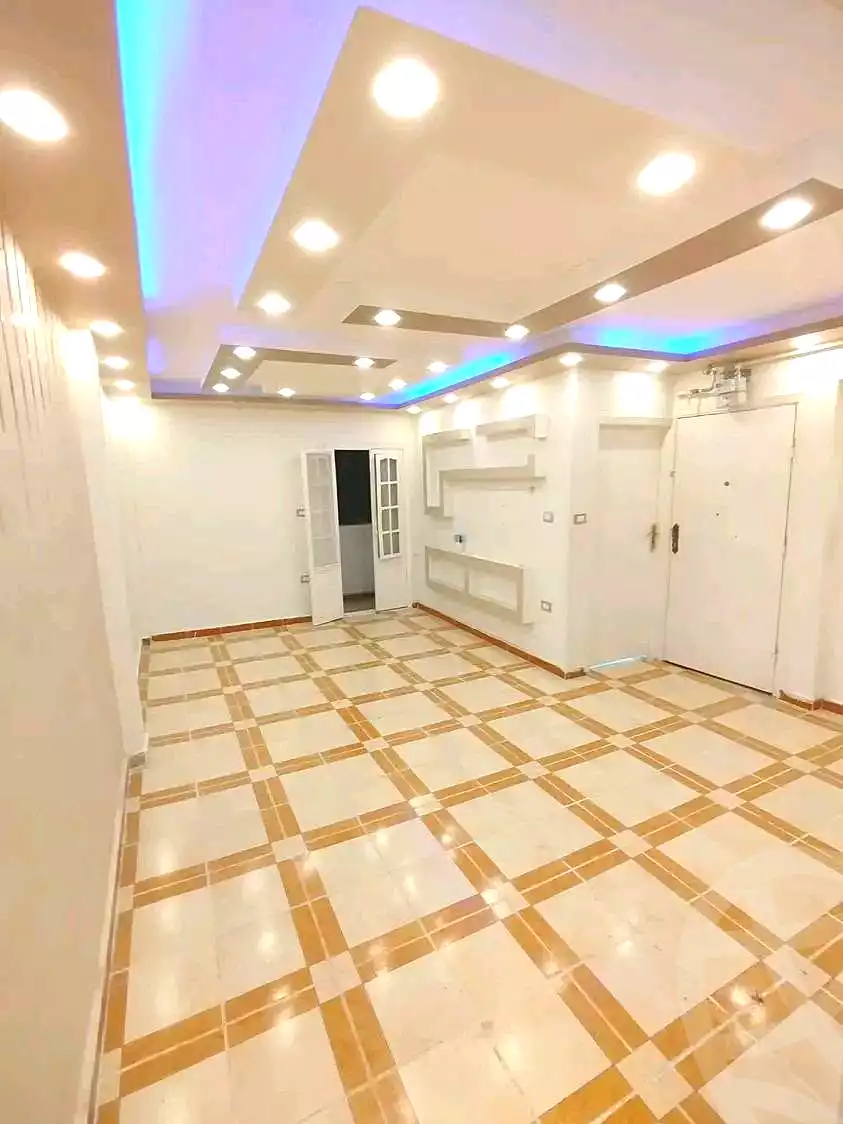 https://aqarmap.com.eg/ar/listing/7135253-for-sale-alexandria-lsywf-el-falki