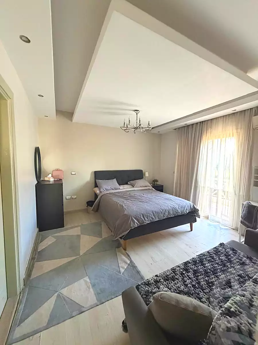 https://aqarmap.com.eg/ar/listing/7135270-for-sale-cairo-el-sheikh-zayed-city-compounds-greens