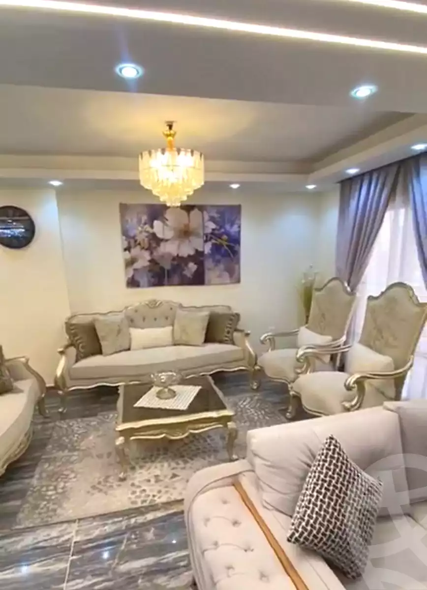 https://aqarmap.com.eg/en/listing/7135289-for-sale-cairo-el-mohandesen-shareaa-ahmed-orabi