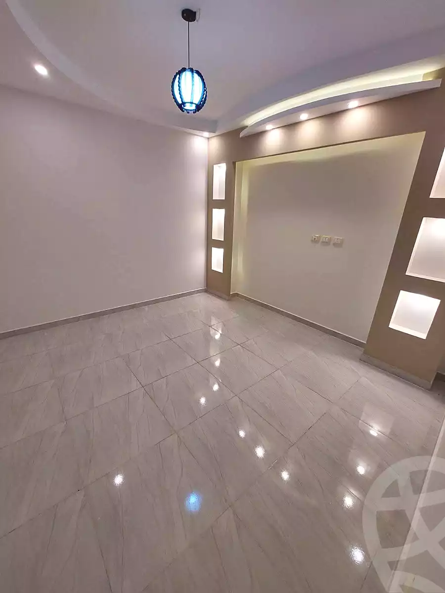 https://aqarmap.com.eg/ar/listing/7135580-for-sale-cairo-helwan-helwan-el-sharkeya-saleh-sobhy-st