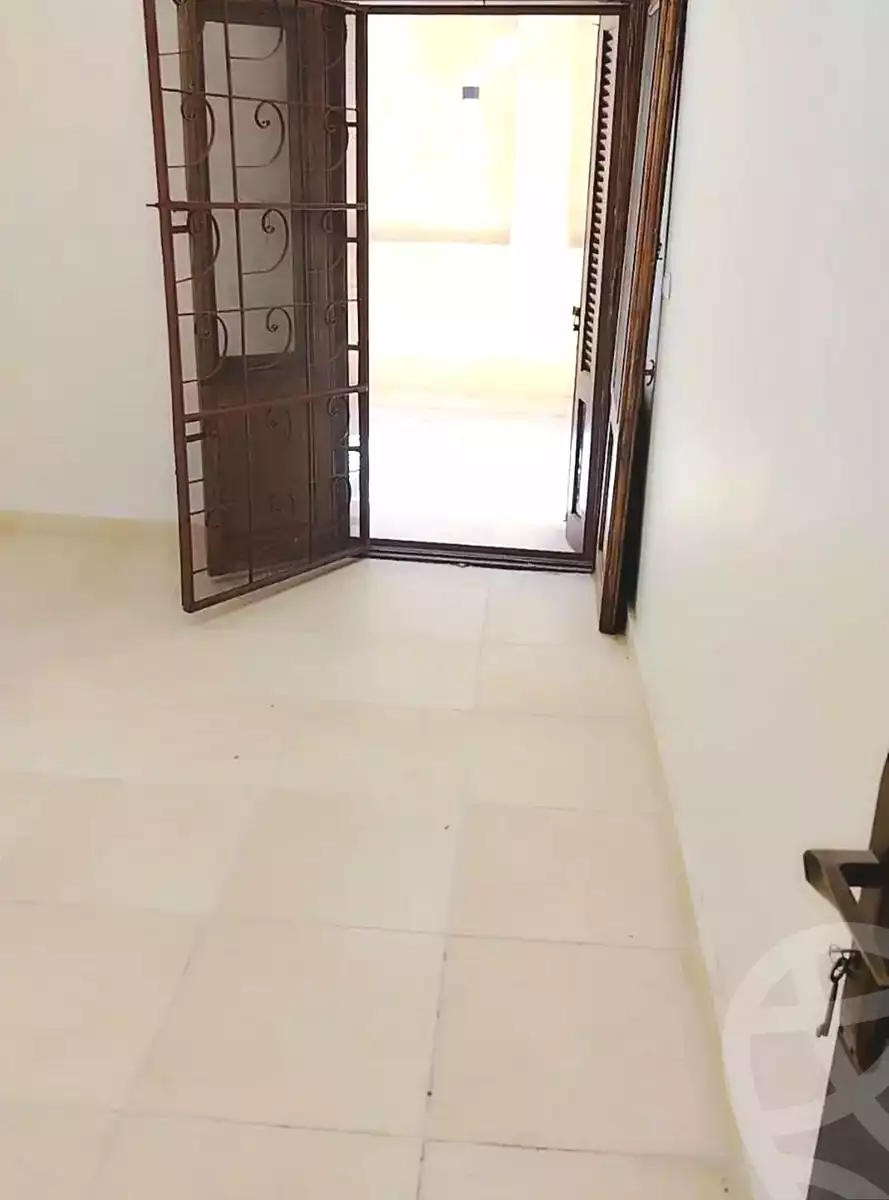 https://aqarmap.com.eg/ar/listing/7135675-for-sale-alexandria-al-agamy-el-hanouvel