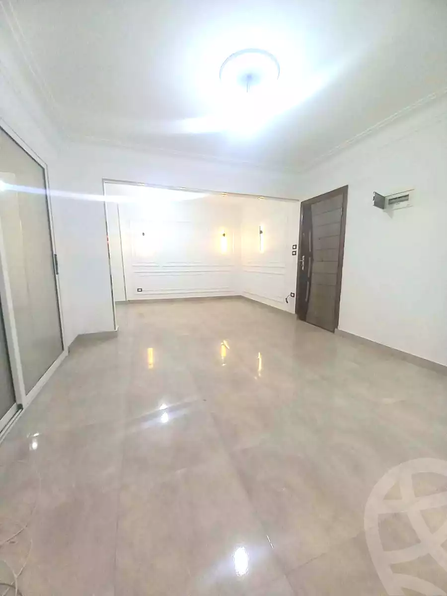 https://aqarmap.com.eg/ar/listing/7135778-for-sale-alexandria-sydy-bshr-sydy-bshr-bhry