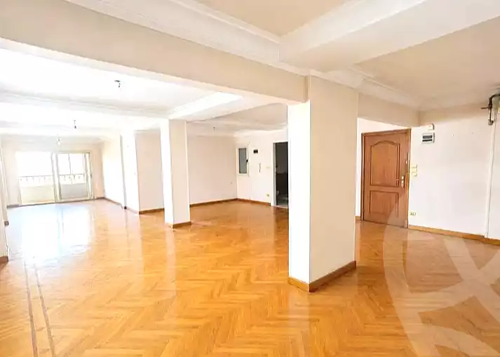 https://aqarmap.com.eg/ar/listing/7135817-for-rent-alexandria-smouha