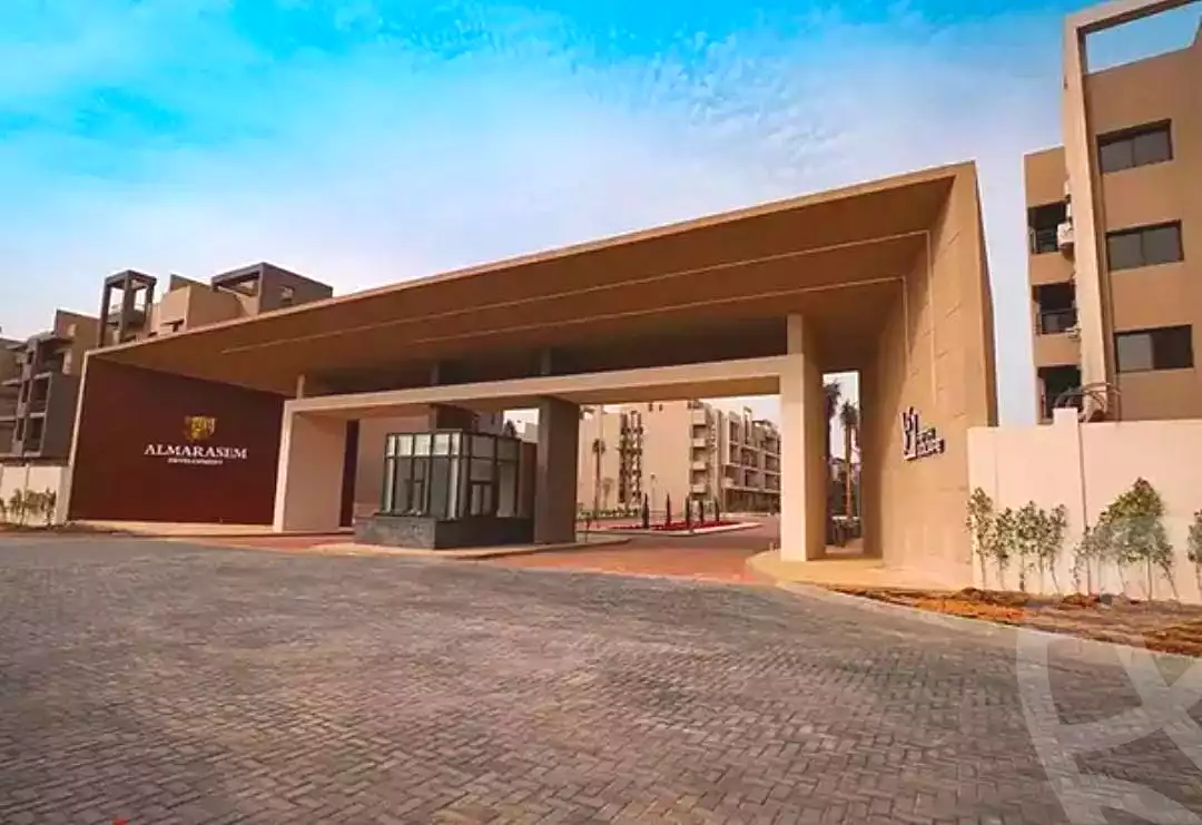 https://aqarmap.com.eg/ar/listing/7135956-for-sale-cairo-new-cairo-compounds-fifth-square