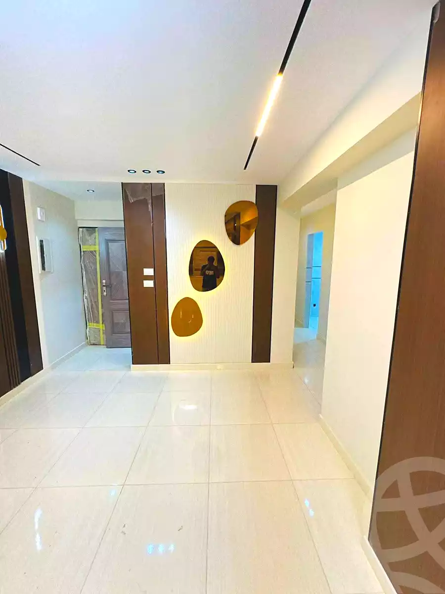 https://aqarmap.com.eg/ar/listing/7135979-for-sale-cairo-el-haram-el-lebeny-el-magzar-el-aly-st