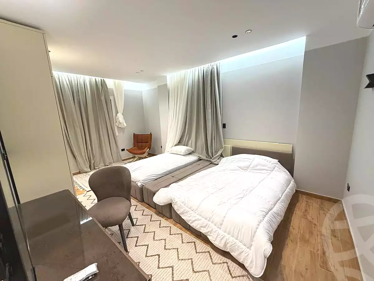 https://aqarmap.com.eg/ar/listing/7136113-for-sale-cairo-new-cairo-ganob-el-akadamiya-south-academy-a-el-noaman-ibn-bashir-st