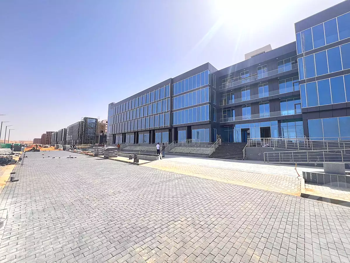https://aqarmap.com.eg/ar/listing/7136534-for-sale-cairo-new-administrative-capital-r7-de-joya-strip-mall-3-taj-misr