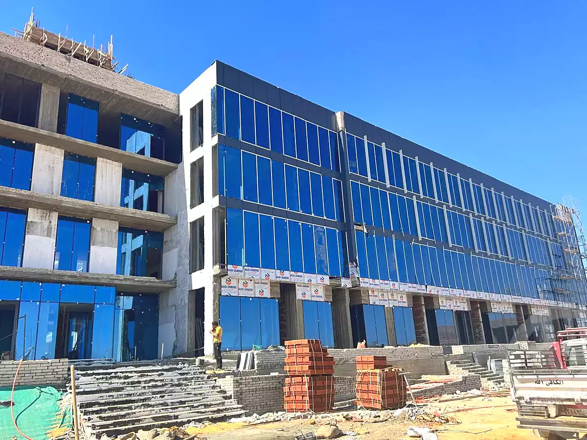 https://aqarmap.com.eg/ar/listing/7136534-for-sale-cairo-new-administrative-capital-r7-de-joya-strip-mall-3-taj-misr