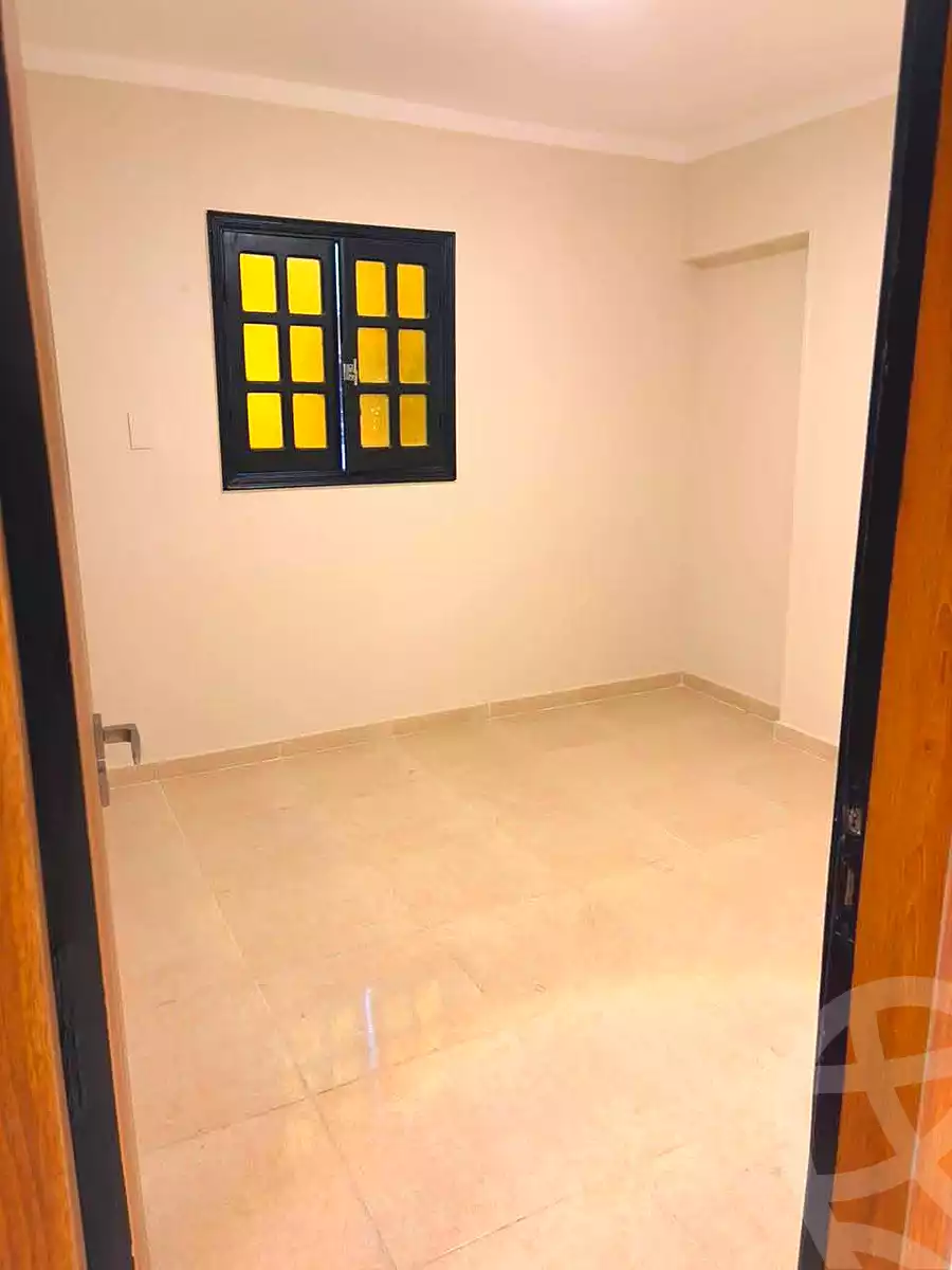 https://aqarmap.com.eg/ar/listing/7136716-for-sale-cairo-helwan-helwan-el-sharkeya-mostafa-safwat-st