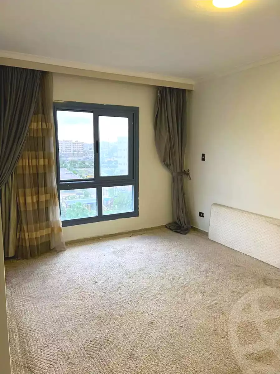 https://aqarmap.com.eg/en/listing/7136796-for-rent-alexandria-camp-cesar