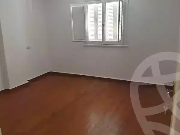 https://aqarmap.com.eg/ar/listing/7136807-for-rent-alexandria-sidi-gaber-abou-quer-st