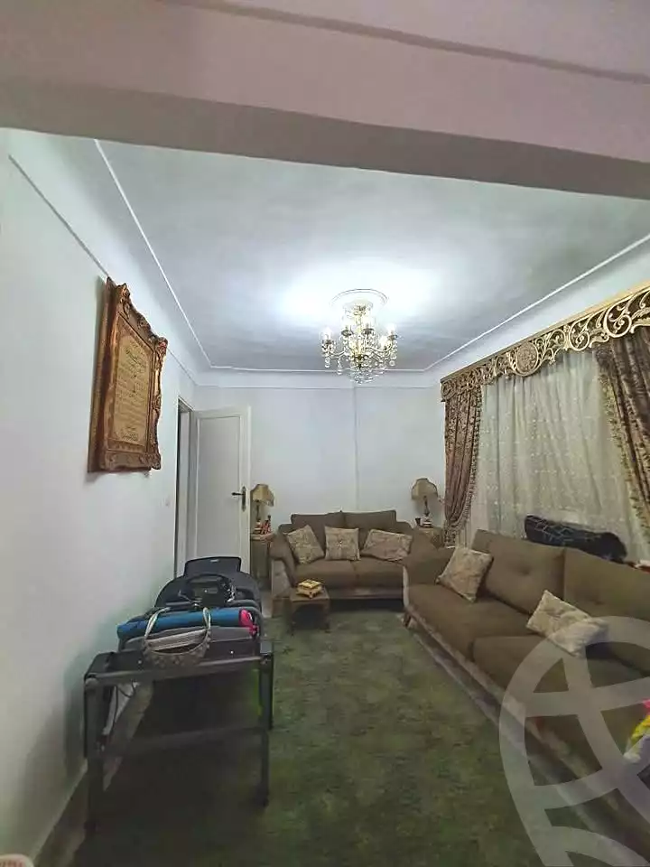 https://aqarmap.com.eg/ar/listing/7136902-for-sale-alexandria-moharram-bey-grin-st