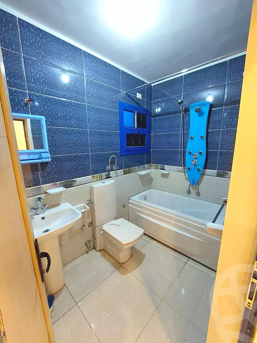 https://aqarmap.com.eg/ar/listing/7137597-for-sale-cairo-helwan-helwan-el-sharkeya-saleh-sobhy-st