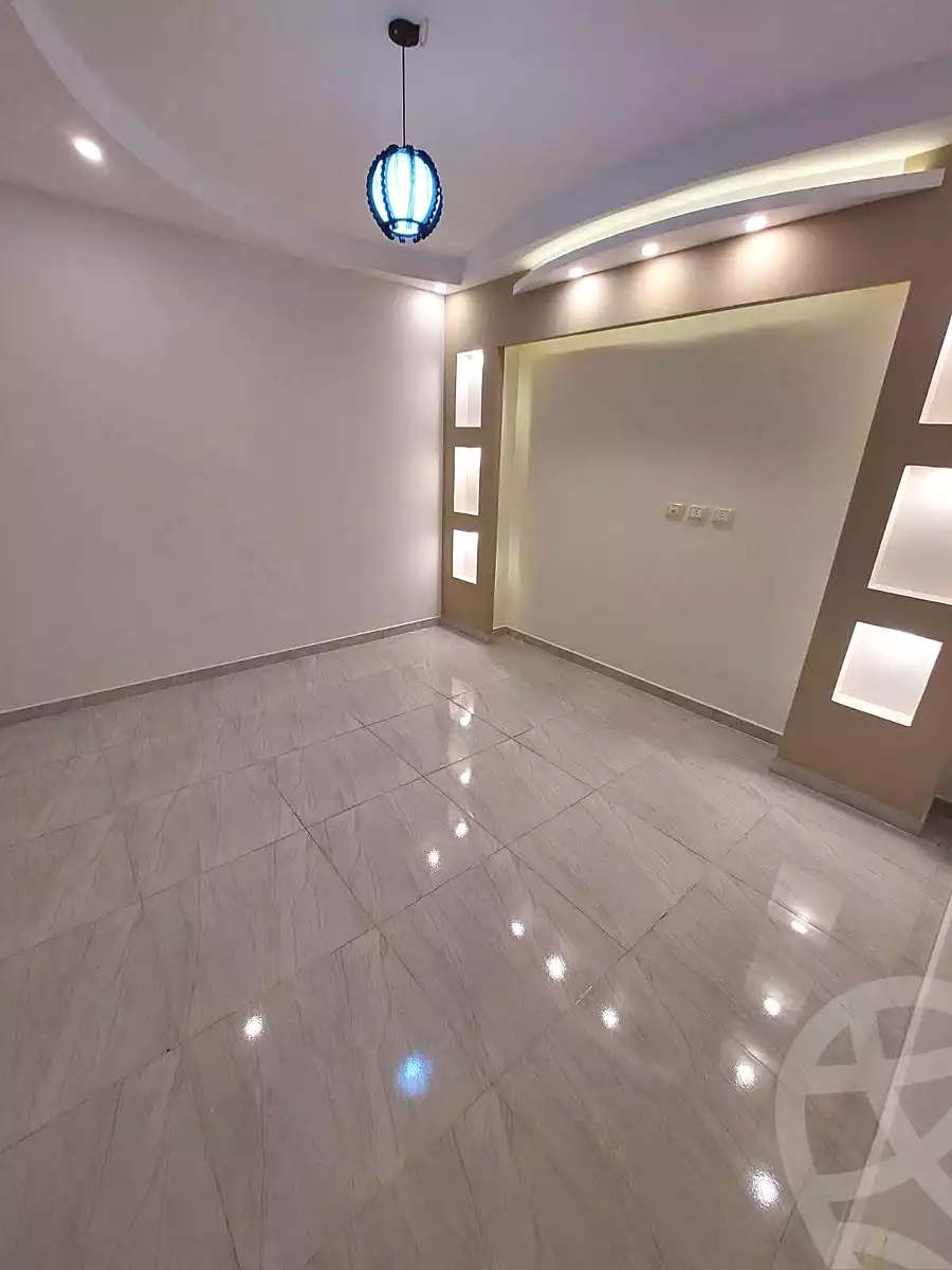 https://aqarmap.com.eg/ar/listing/7137597-for-sale-cairo-helwan-helwan-el-sharkeya-saleh-sobhy-st