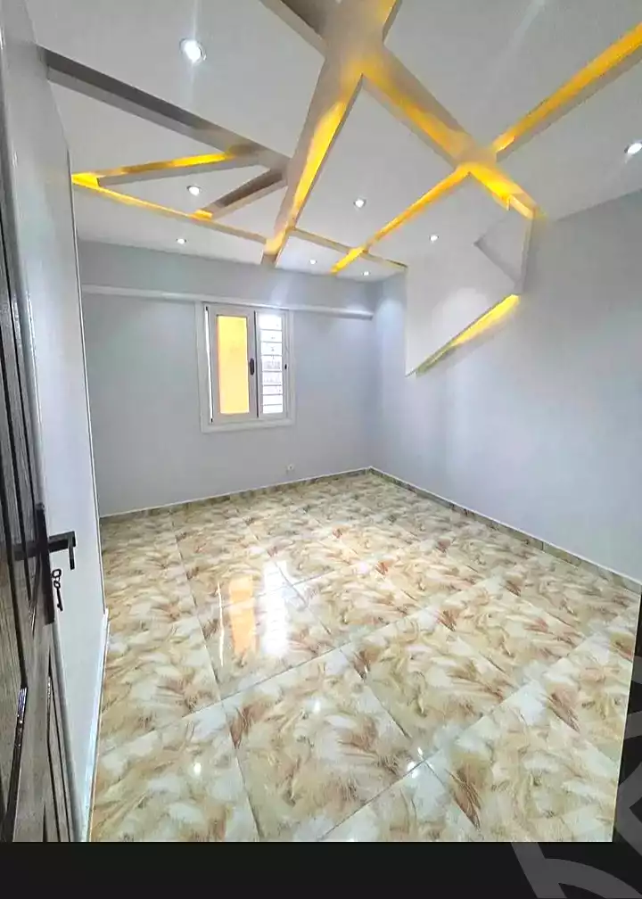 https://aqarmap.com.eg/ar/listing/7137776-for-sale-alexandria-miami