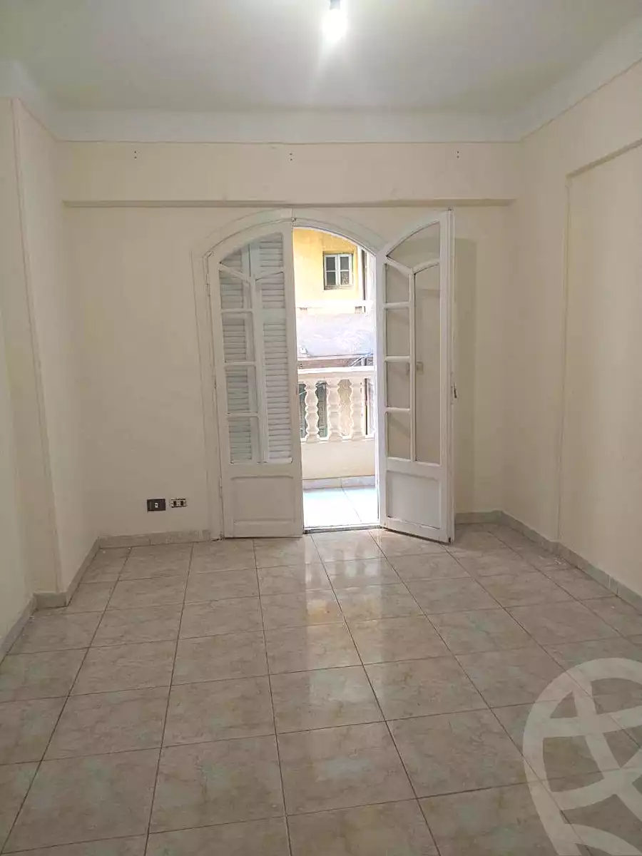 https://aqarmap.com.eg/ar/listing/7137911-for-rent-alexandria-sydy-bshr-sydy-bshr-bhry-shr-mhmwd-l-yswy