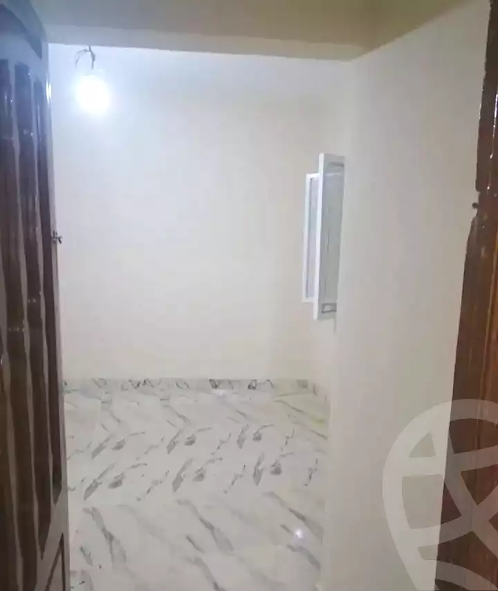 https://aqarmap.com.eg/ar/listing/7138000-for-rent-alexandria-al-agamy-lbytsh