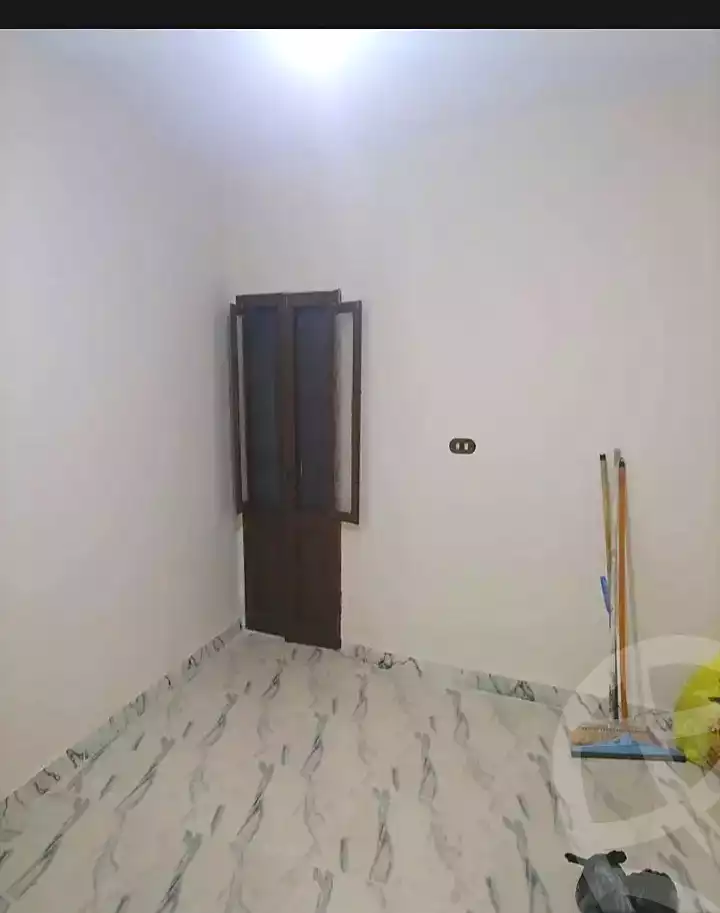 https://aqarmap.com.eg/ar/listing/7138000-for-rent-alexandria-al-agamy-lbytsh