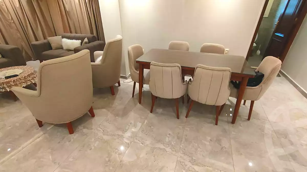 https://aqarmap.com.eg/ar/listing/7138568-for-rent-cairo-el-mohandesen-shareaa-ahmed-orabi