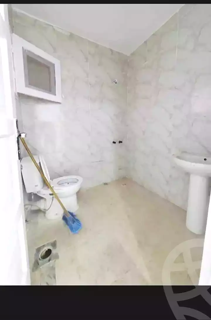 https://aqarmap.com.eg/ar/listing/7138675-for-sale-alexandria-al-agamy-shataa-el-nakheel-street-5