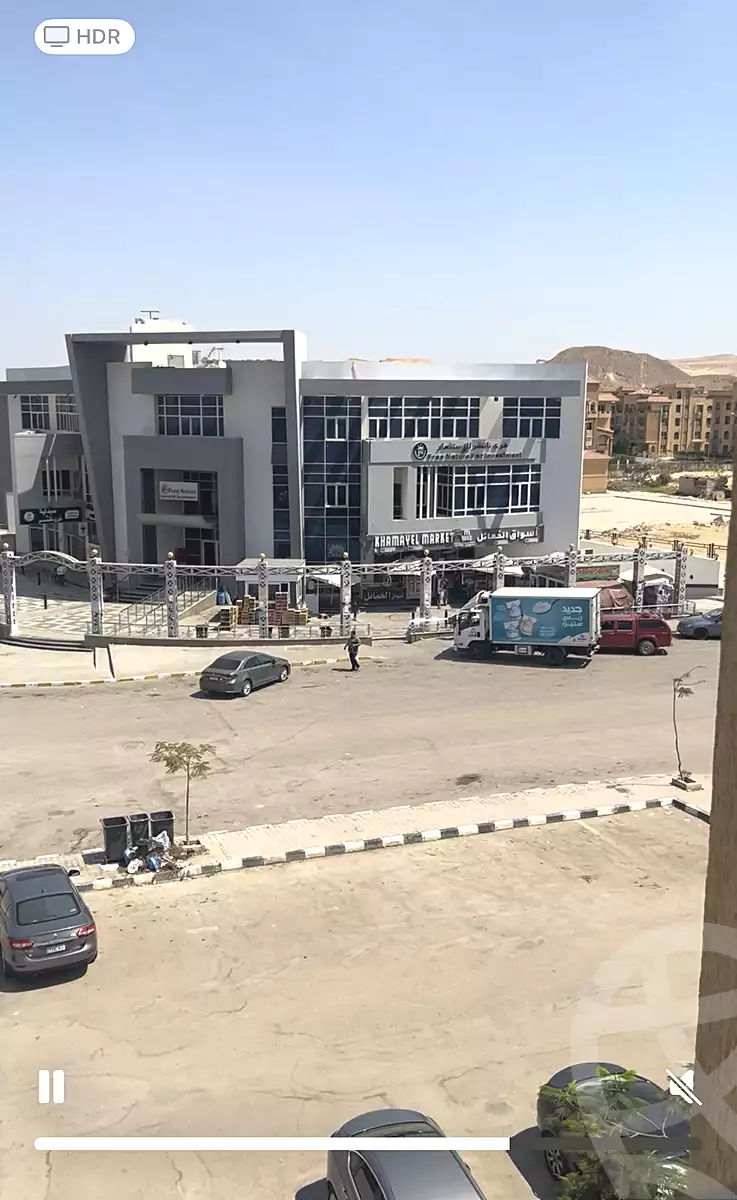 https://aqarmap.com.eg/ar/listing/7138994-for-sale-cairo-el-sheikh-zayed-city-compounds-el-khamayel