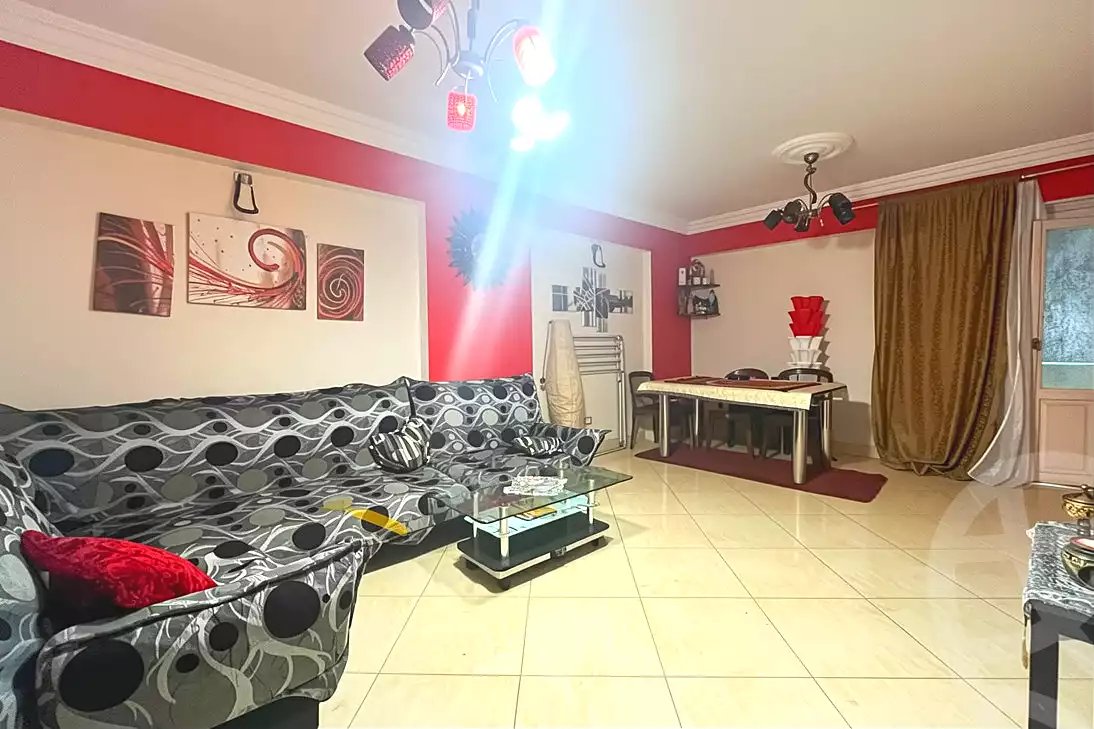 https://aqarmap.com.eg/ar/listing/7139114-for-sale-alexandria-sydy-bshr-sydy-bshr-bhry-shr-khld-bn-lwlyd