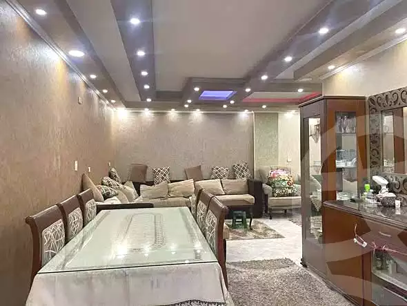 https://aqarmap.com.eg/ar/listing/7139216-for-sale-cairo-helwan-mahmoud-zaki-st