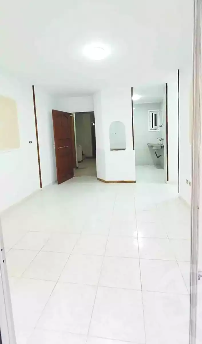 https://aqarmap.com.eg/en/listing/7139334-for-sale-alexandria-al-agamy-shataa-el-nakheel