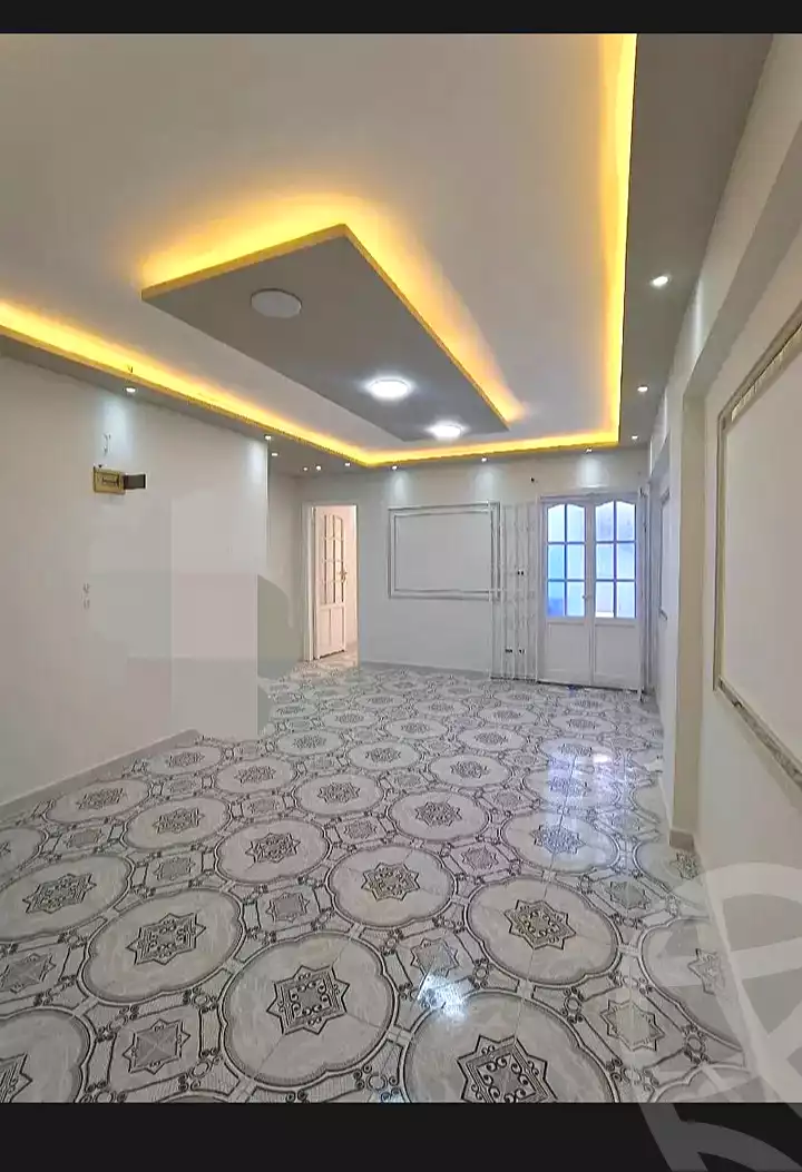https://aqarmap.com.eg/ar/listing/7139546-for-sale-alexandria-al-agamy-bw-ywsf-el-forn-st