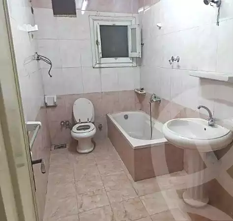 https://aqarmap.com.eg/ar/listing/7139734-for-rent-sharqia-zagazig-taqseem-el-moalmeen