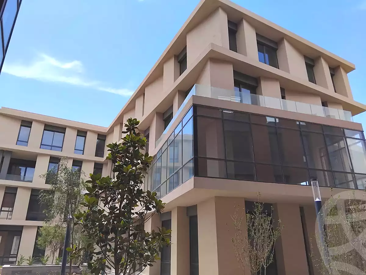 https://aqarmap.com.eg/ar/listing/7139998-for-sale-cairo-new-cairo-compounds-myndhws-byzns-mrkz-llttwyr