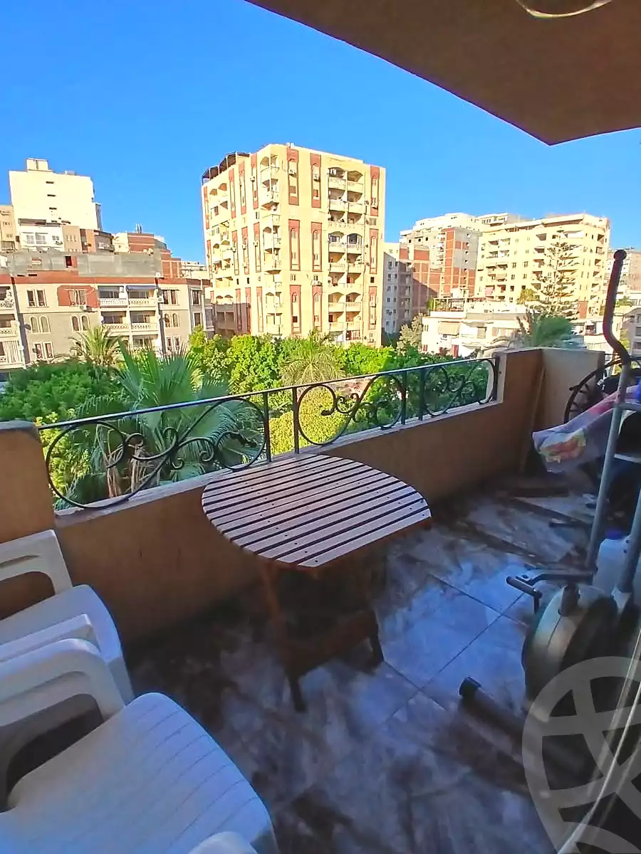 https://aqarmap.com.eg/en/listing/7140098-for-sale-alexandria-al-agamy-lbytsh-bianchiii