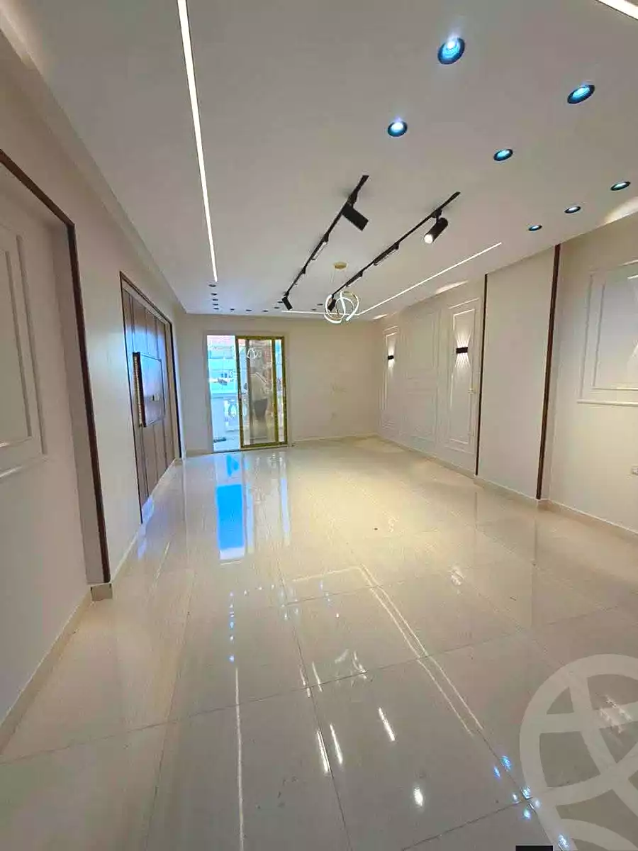 https://aqarmap.com.eg/ar/listing/7140215-for-sale-alexandria-al-agamy-lbytsh-bianchiii