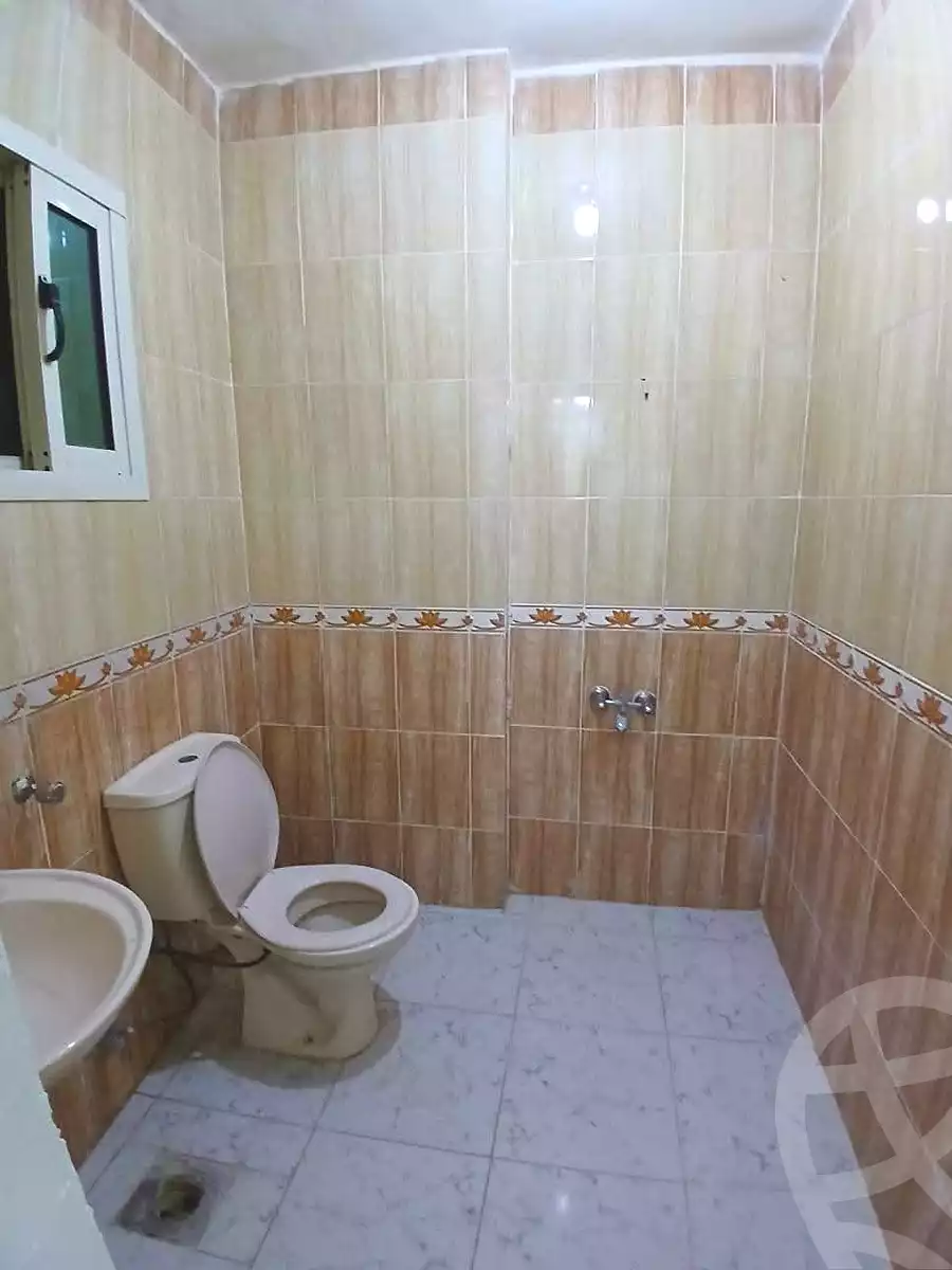 https://aqarmap.com.eg/en/listing/7140513-for-sale-alexandria-al-agamy-el-kilo-21
