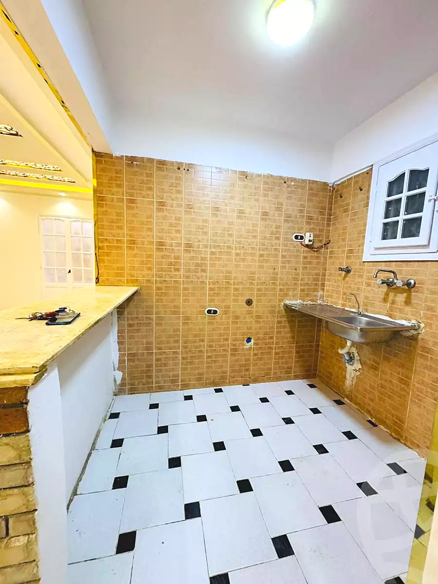 https://aqarmap.com.eg/en/listing/7140684-for-sale-alexandria-al-agamy-shataa-el-nakheel