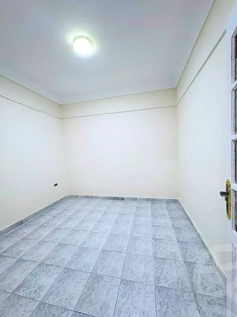 https://aqarmap.com.eg/en/listing/7140684-for-sale-alexandria-al-agamy-shataa-el-nakheel