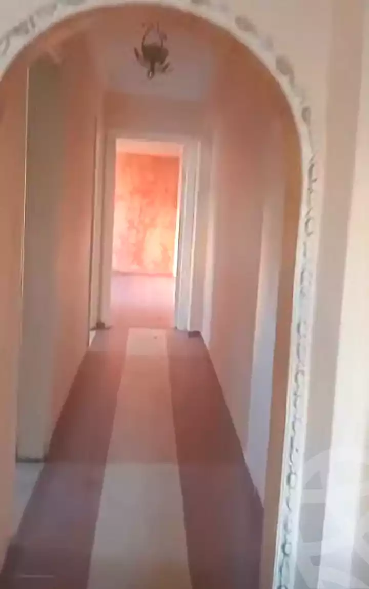 https://aqarmap.com.eg/ar/listing/7140693-for-sale-alexandria-al-agamy-el-hanouvel-al-asdakaa-st