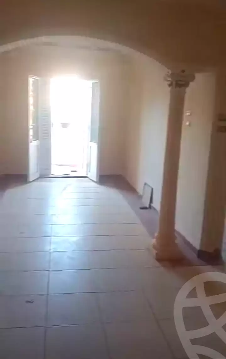 https://aqarmap.com.eg/ar/listing/7140693-for-sale-alexandria-al-agamy-el-hanouvel-al-asdakaa-st
